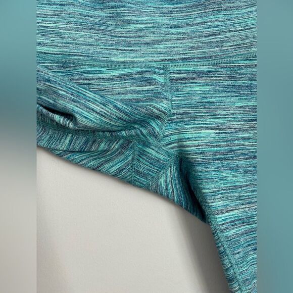 Lululemon Wunder Under Crop (Hi-Rise) - Picture 7 of 12